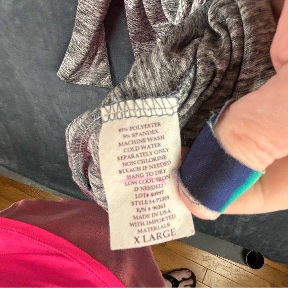 Candid Soul Gray Sleeveless Tie Front Blouse Sz XL - Picture 3 of 6